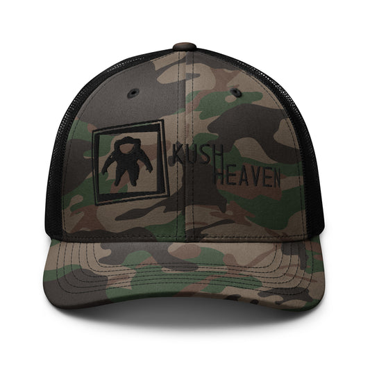 Camouflage trucker hat